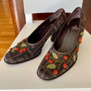Vintage 90’s Fendi “Zucca” Embroidered Pump